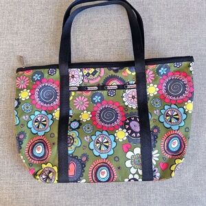 le Sportsac floral zipper shoulder bag / tote bag